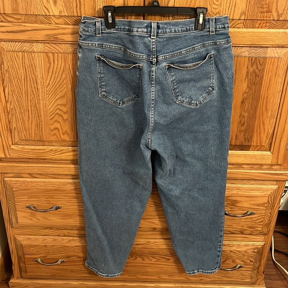 Jeans - Picture 3 of 3